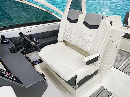 Катер Chaparral 310 OSX